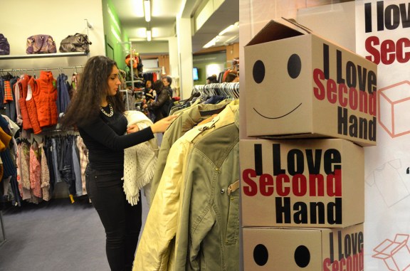 RENOVACIÓN TIENDAS HUMANA 13 ENERO