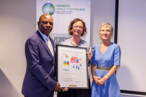 humana-day_premios_agencia-de-residuos